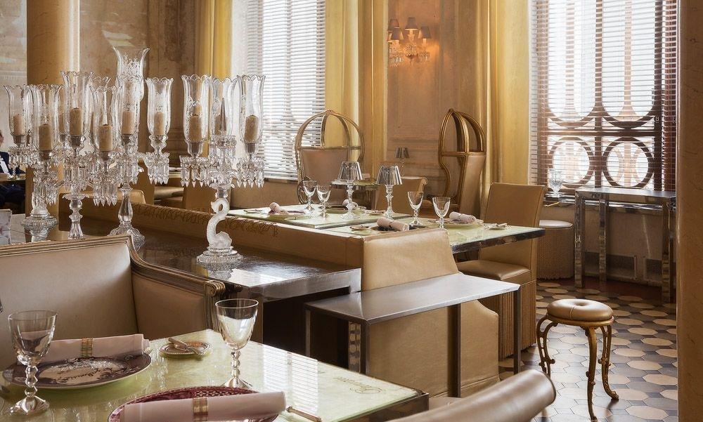 Ресторан кристалл рум баккара москва. Cristal room baccarat интерьер. Баккара ресторан москва на никольской. Баккара ресторан москва на никольской. Cristal room baccarat ресторан.