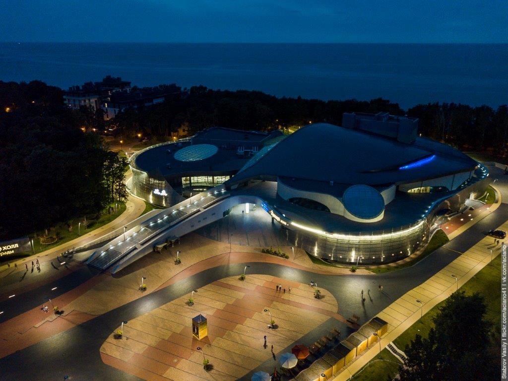 Фестиваль искусств «балтийские сезоны». Янтарь холл светлогорск внутри. Расписание янтарь холла в светлогорске. Схема зала янтарь холл светлогорск. Зал янтарь холла светлогорск.