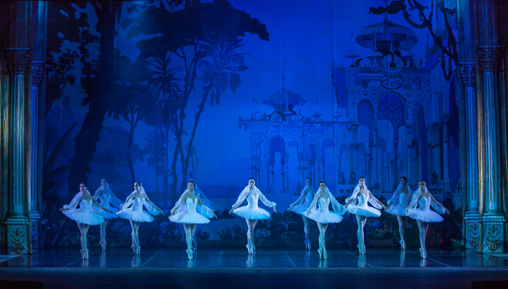 Баядерка кремлевский дворец. Минкус балет «баядерка». Мариус петипа баядерка. Минкус балет баядерка краткое содержание. Минкус балет баядерка краткое содержание.