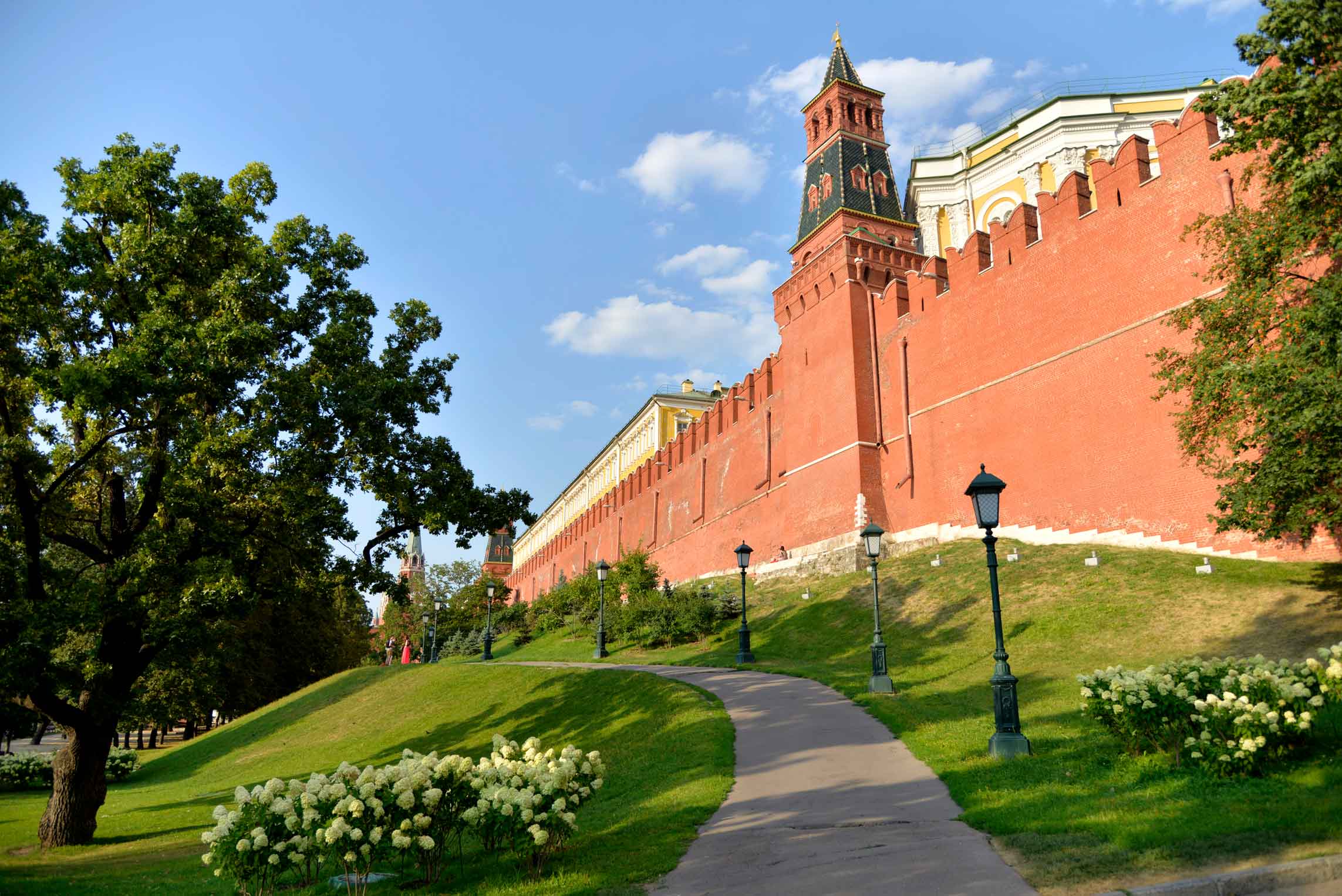 Александровский кремль. Москва Кремль Александровский сад. Москва красная площадь Александровский сад. Нижний Александровский сад Москва. Александровский сад у кремлевской стены.