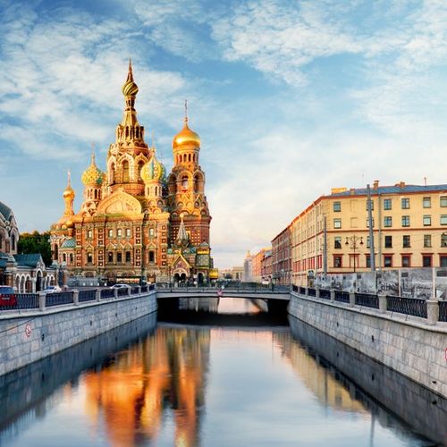 Едем в Петербург: восемь отелей у воды
