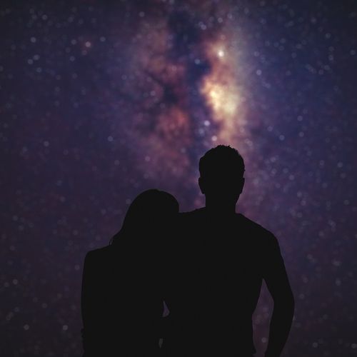 Две звезды: как устроить космическое свидание