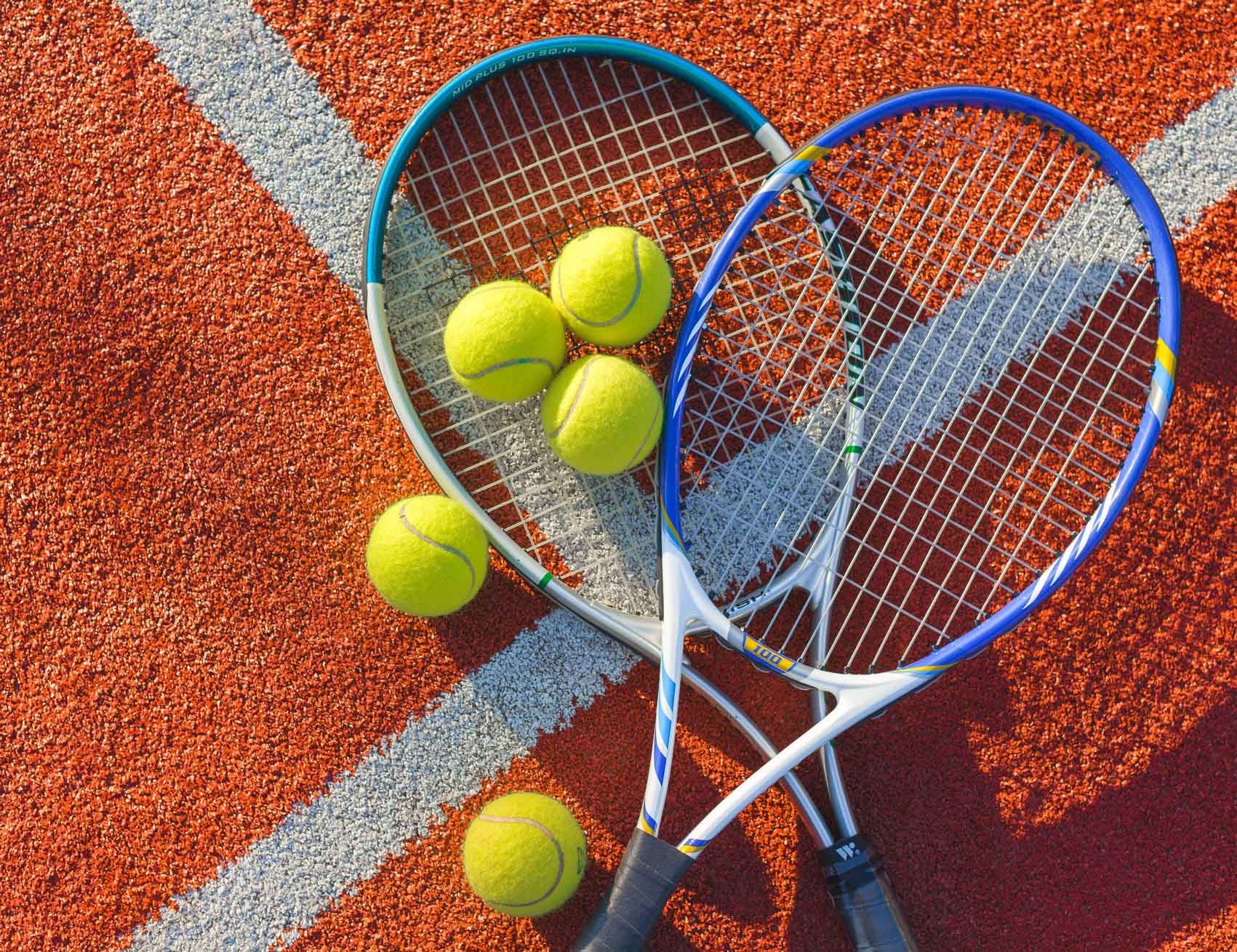 Теннисная ракетка и мяч вместе. Ракетка и мячик стоят. Ракетка настольный теннис пинг. Теннисная ракетка для большого тенниса. Ракетка с мячиком на резинке.